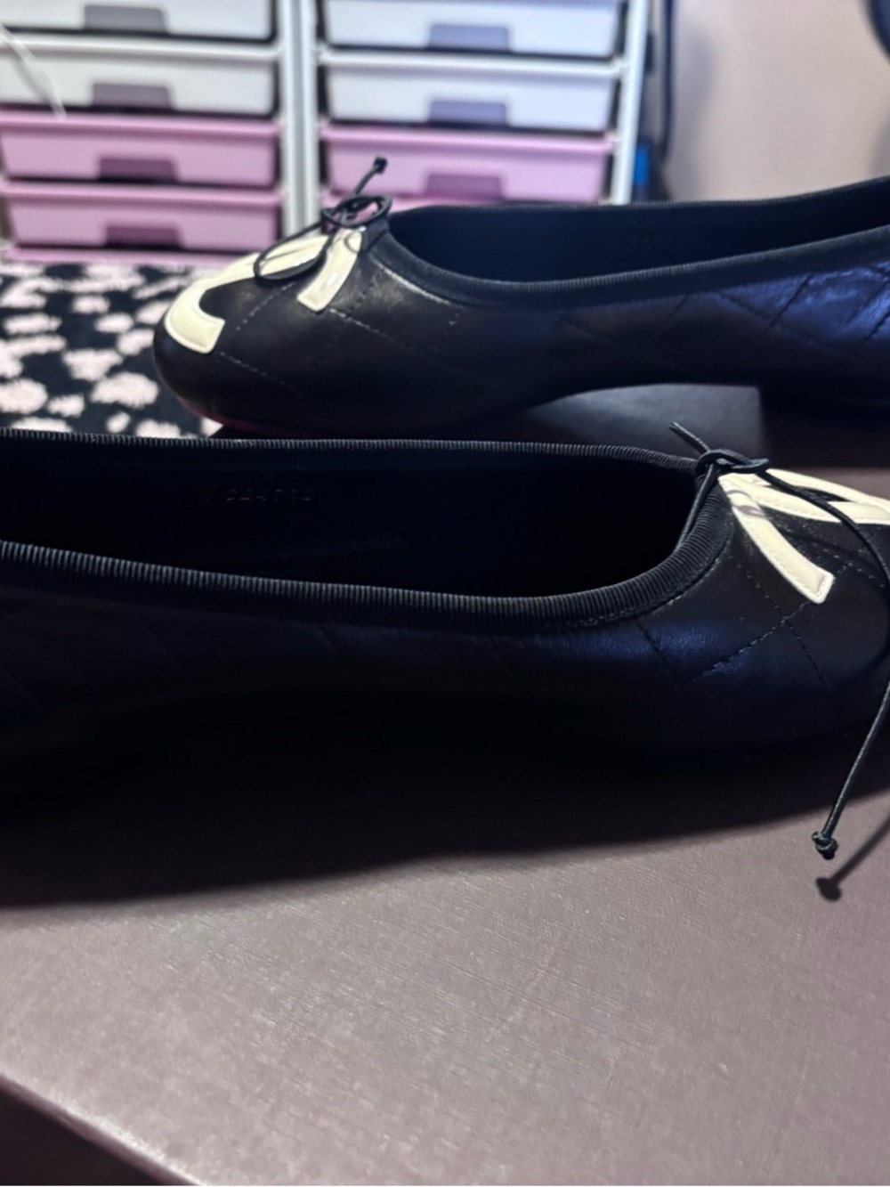 CHANEL Black Leather Ballet Flats with White CC Appliqué - Picture 3 of 6